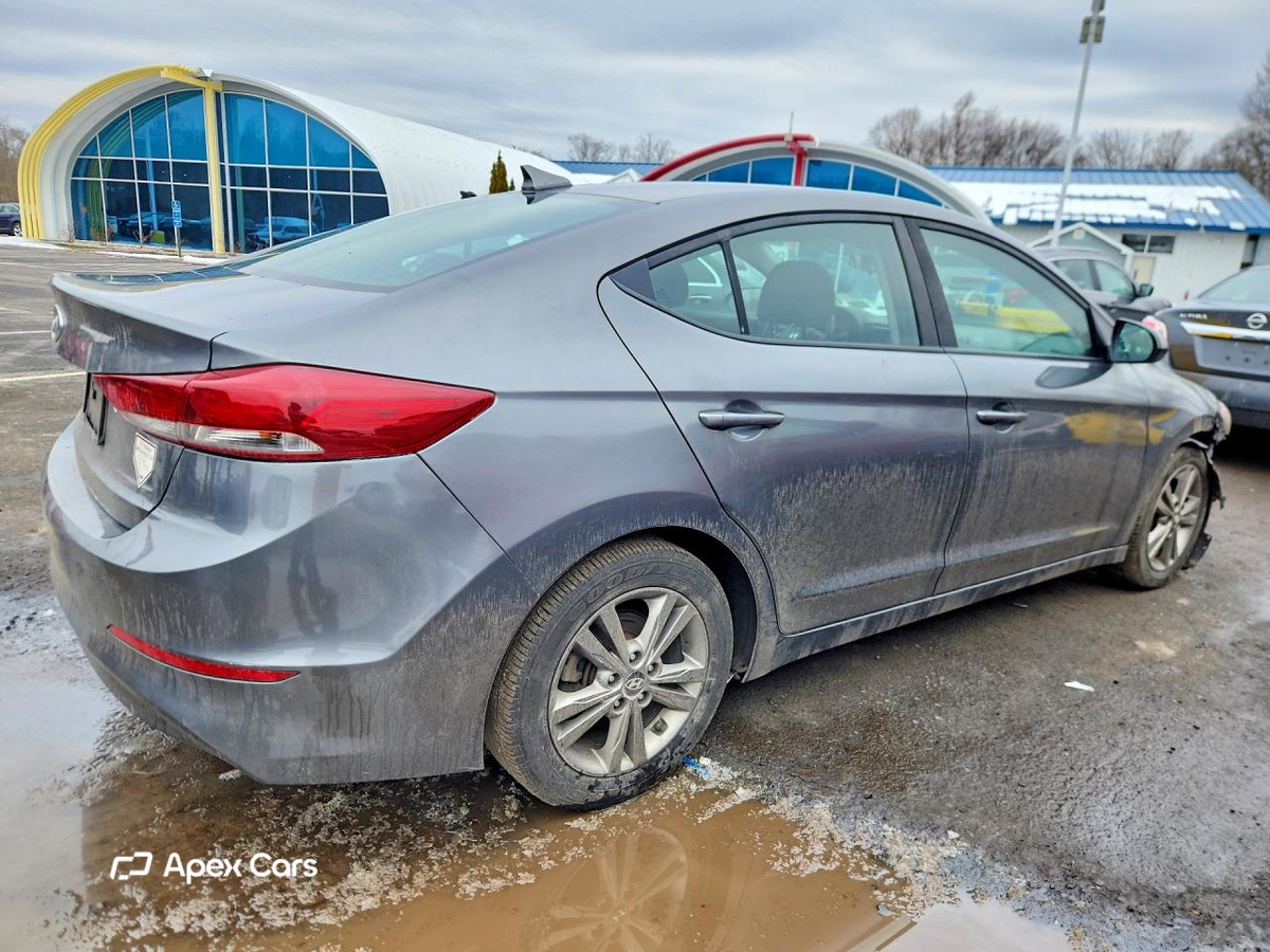Hyundai Elantra 2018