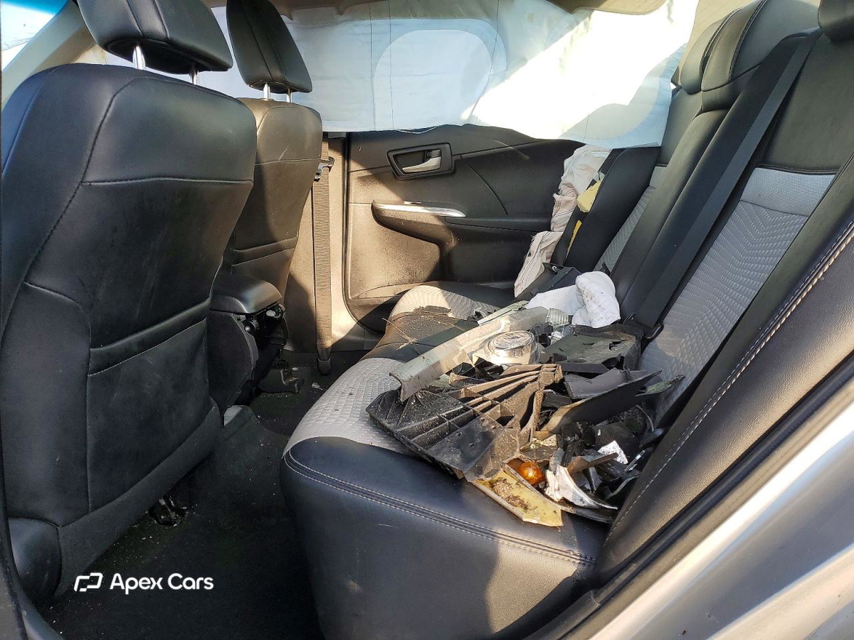 Toyota Camry 2012