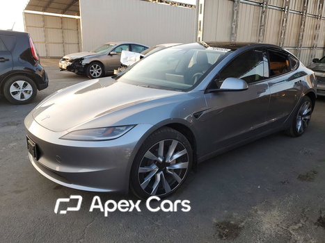 Tesla Model 3 2025 - Image 1 of 13