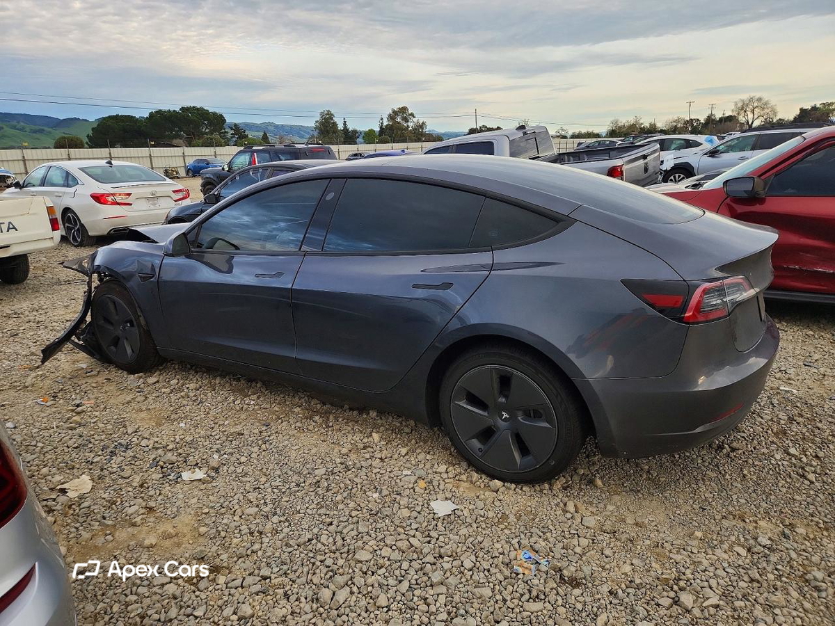 Tesla Model 3 2023