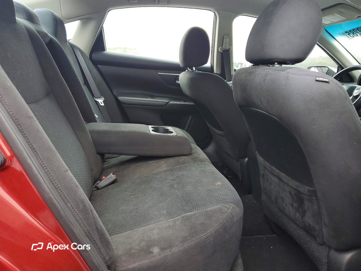 Nissan Altima 2015