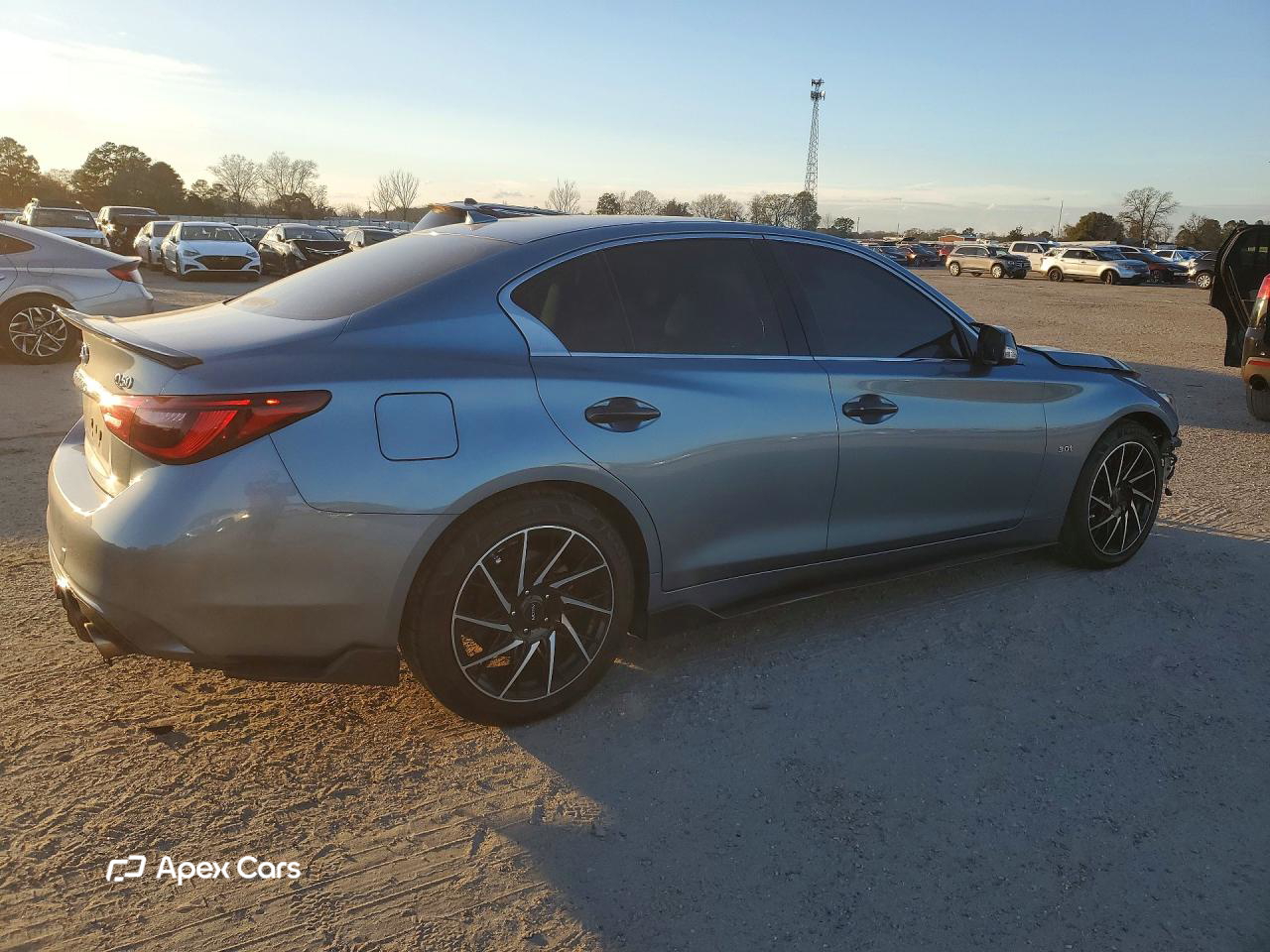 Infiniti Q50 2020