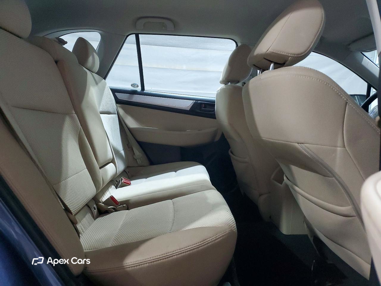 Subaru Outback 2016