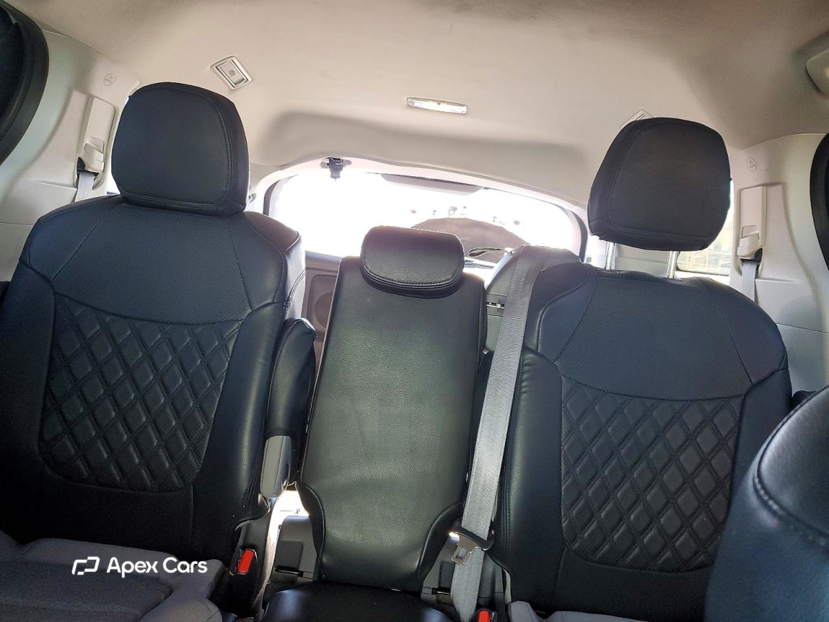 Toyota Sienna 2023