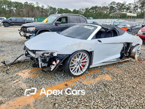 Audi R8 2017 - Image 1 of 13