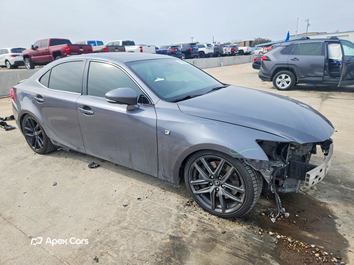 Lexus IS 2014