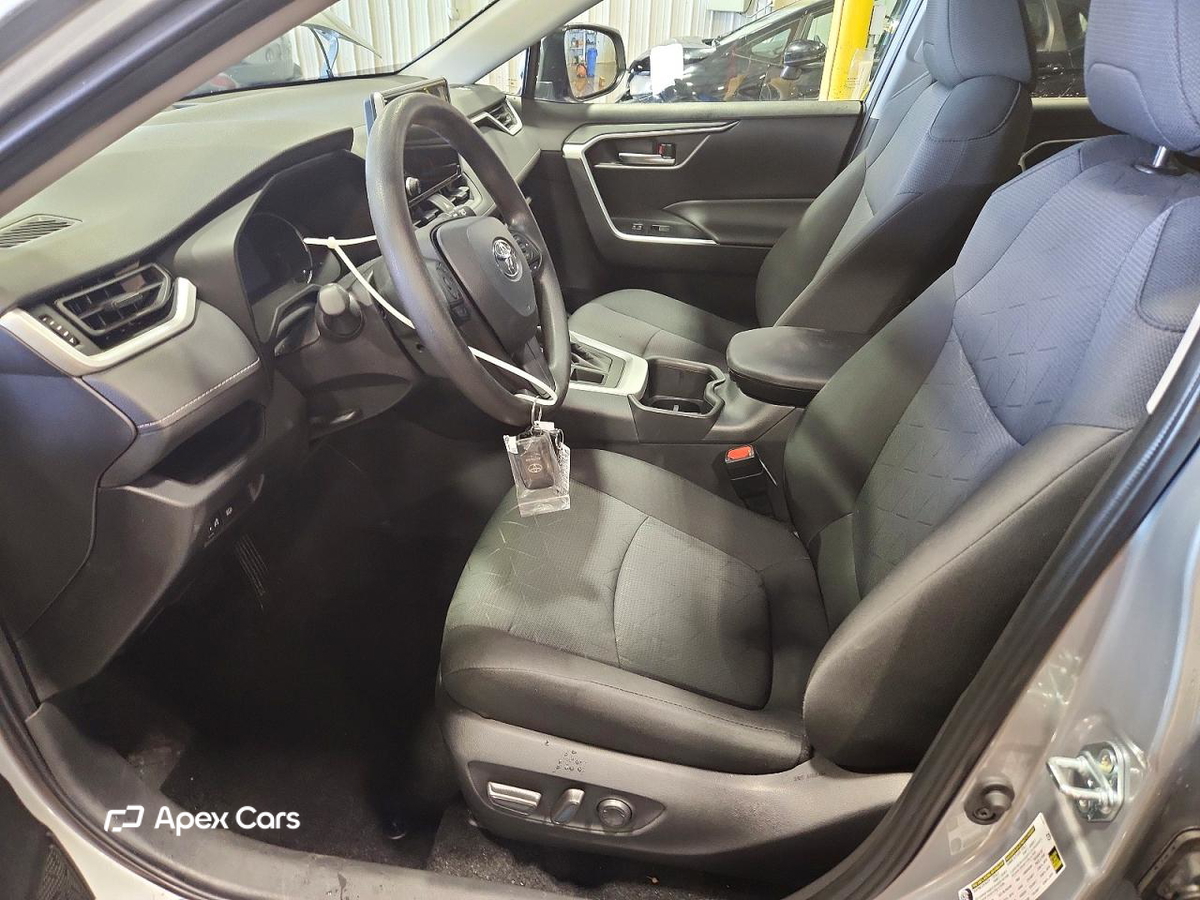Toyota RAV 4 2025