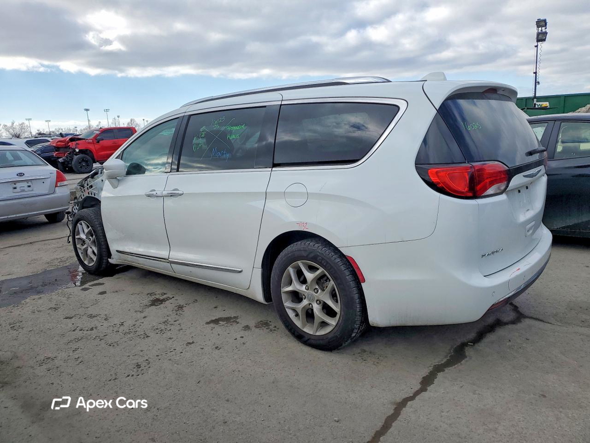 Chrysler Pacifica 2017