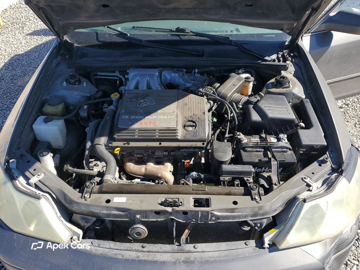 Toyota Avalon 2004
