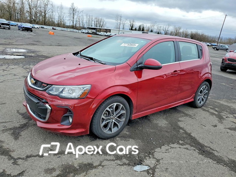 Chevrolet Sonic 2017 - Image 1 of 13
