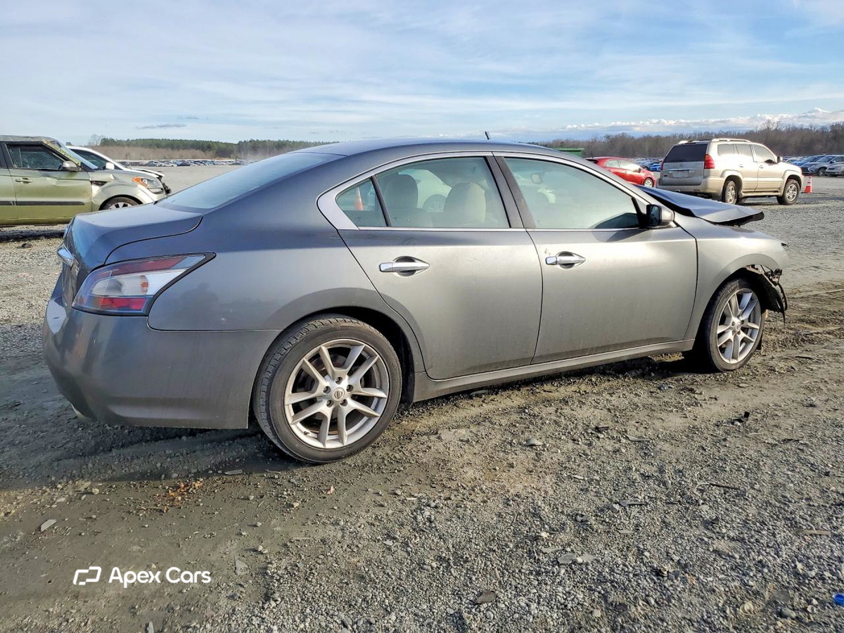 Nissan Maxima 2014