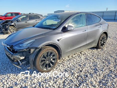 Tesla Model Y 2022 - Image 1 of 13