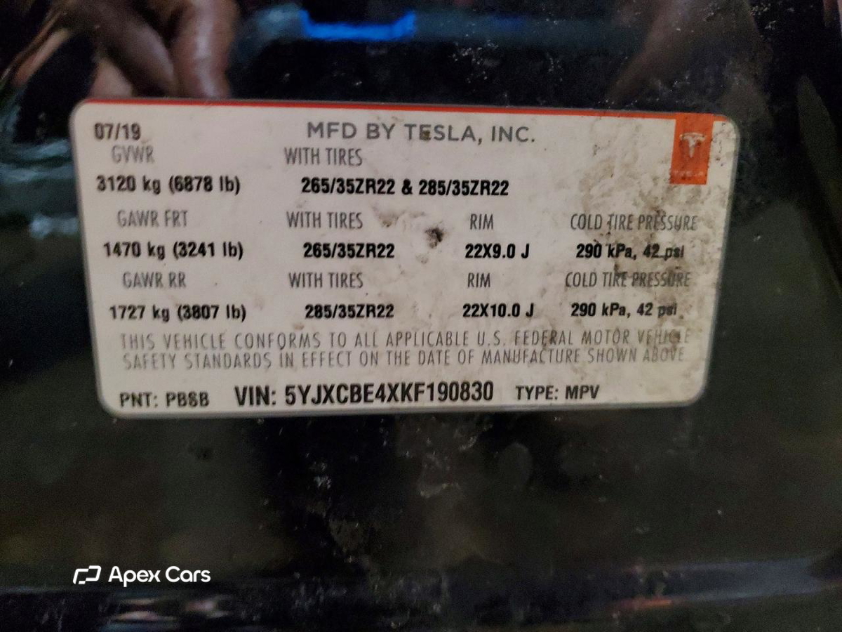 Tesla Model X 2019
