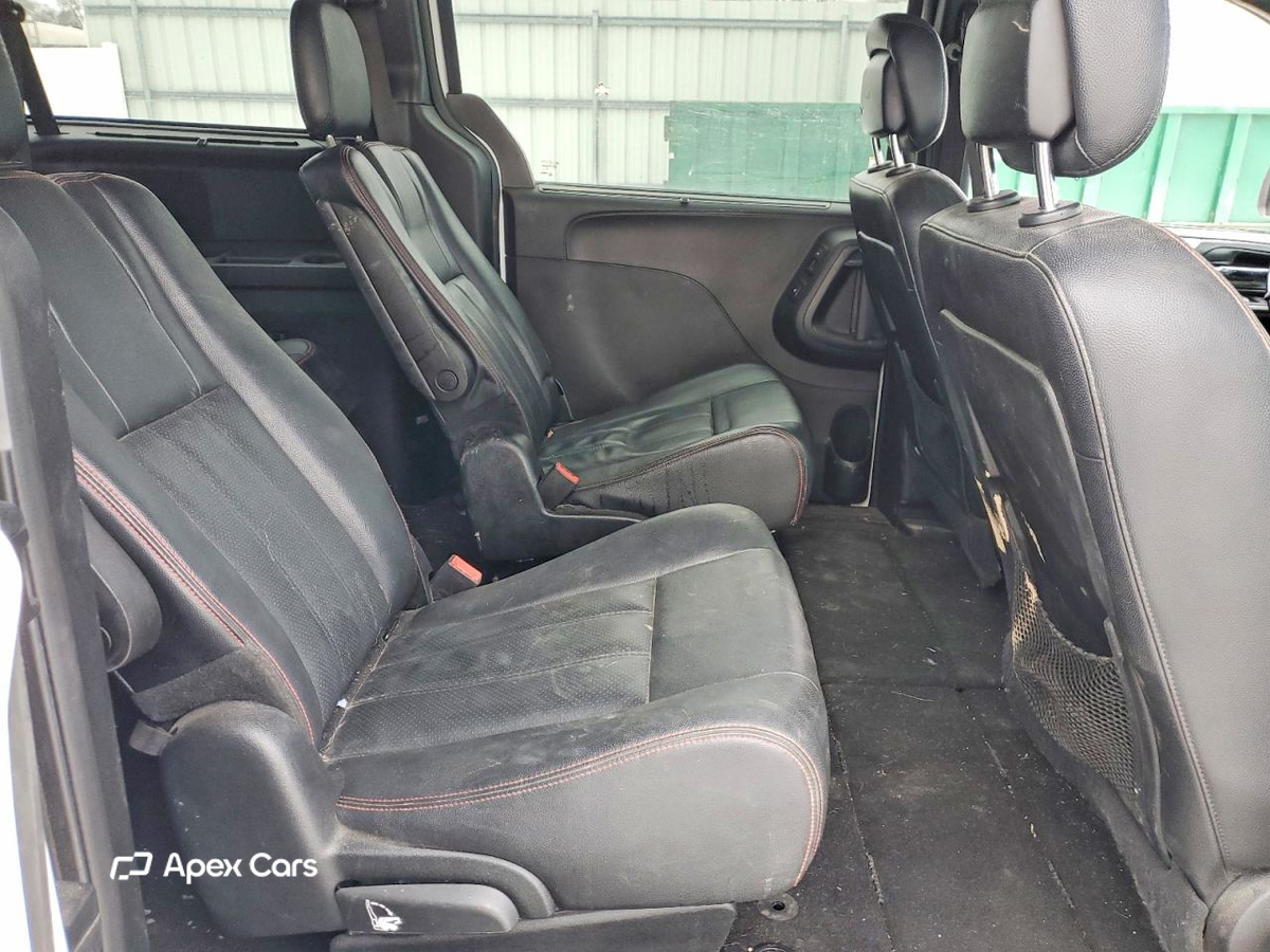 Dodge Caravan 2017