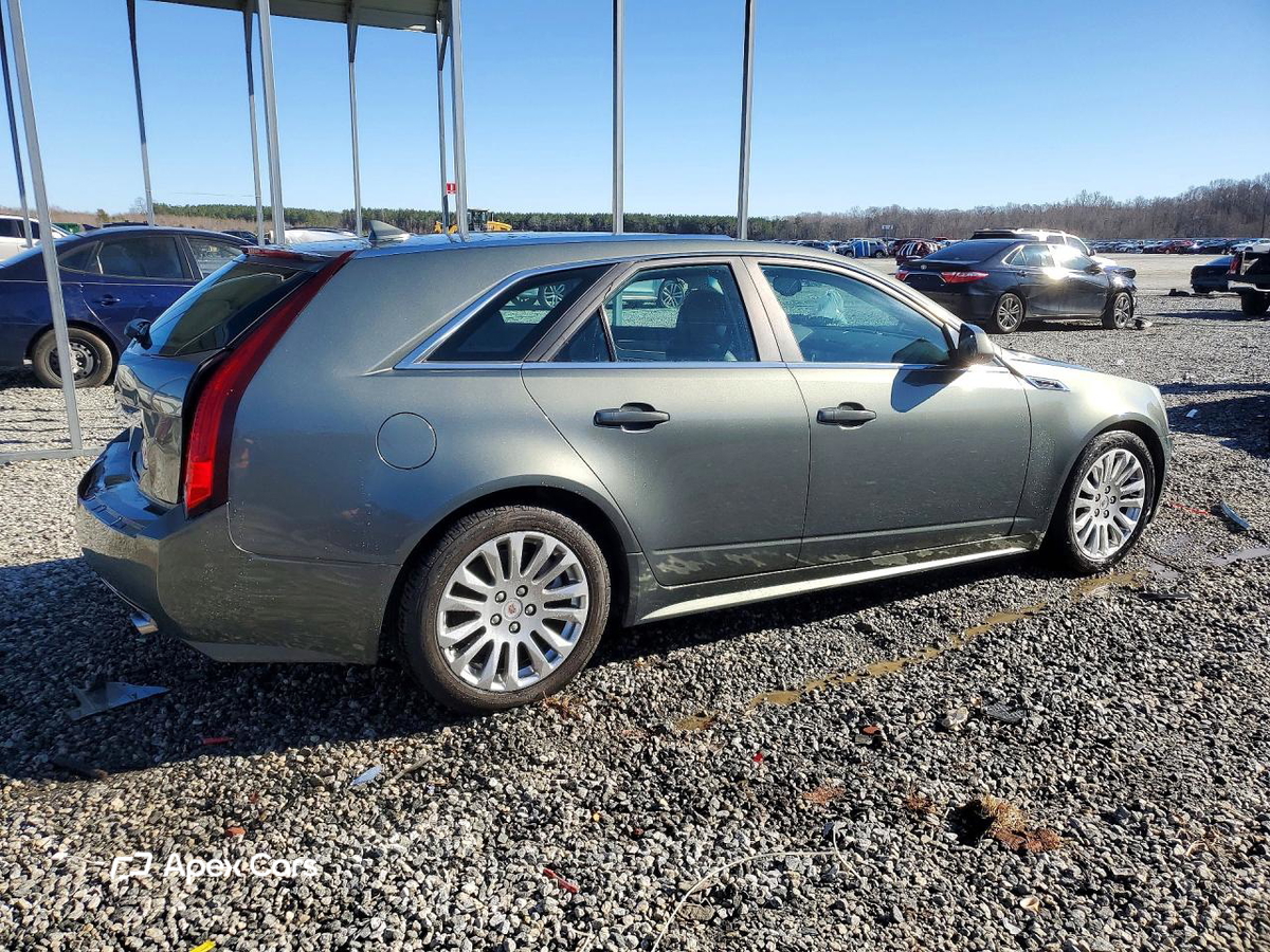 Cadillac CTS 2011