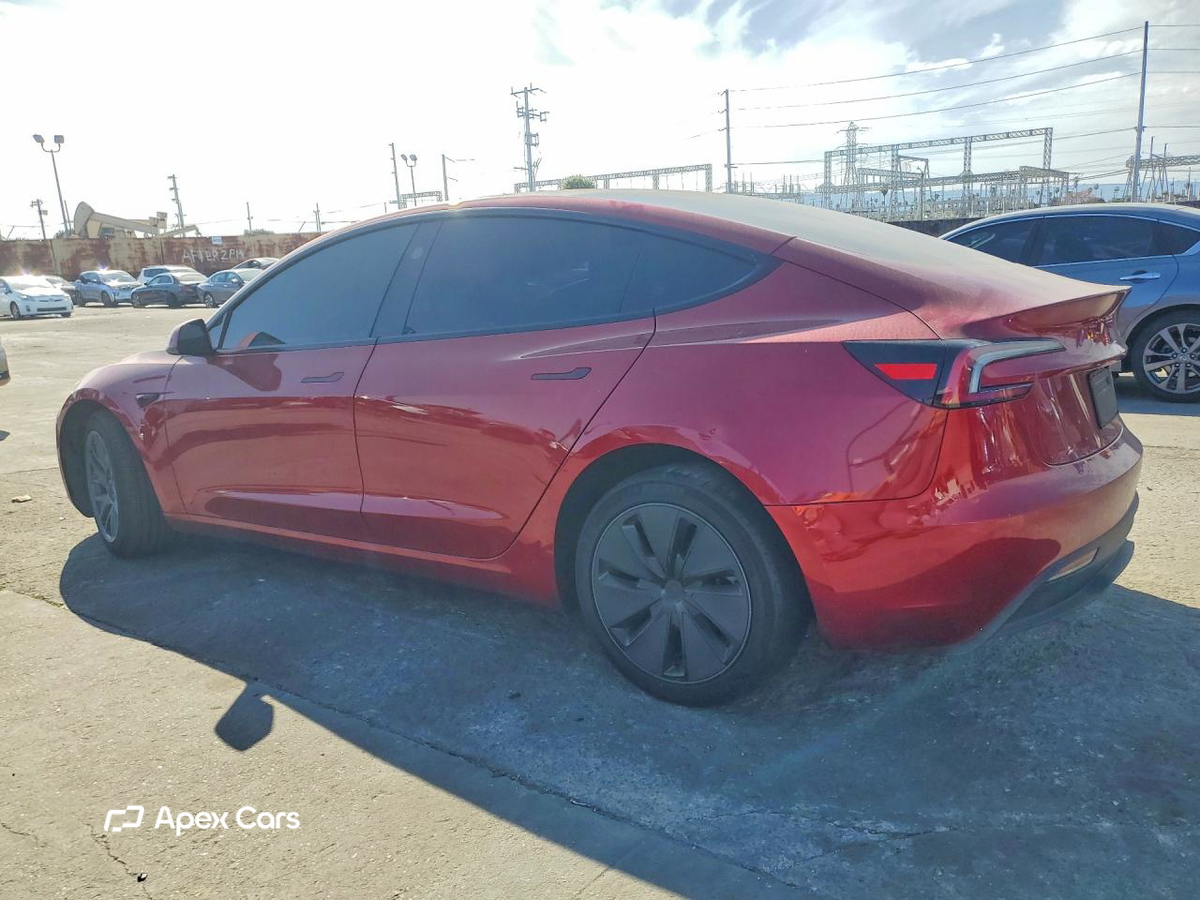 Tesla Model 3 2025