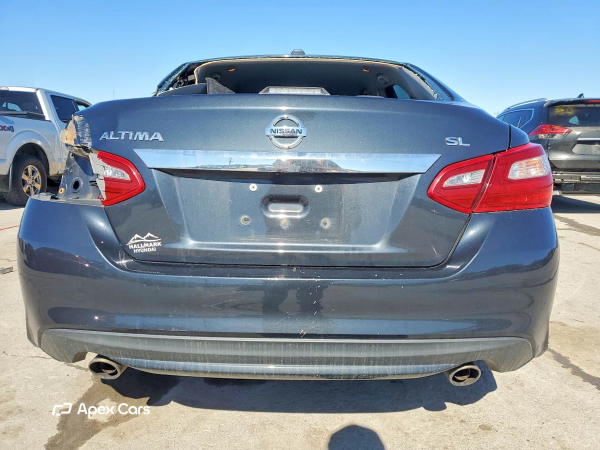 Nissan Altima 2018