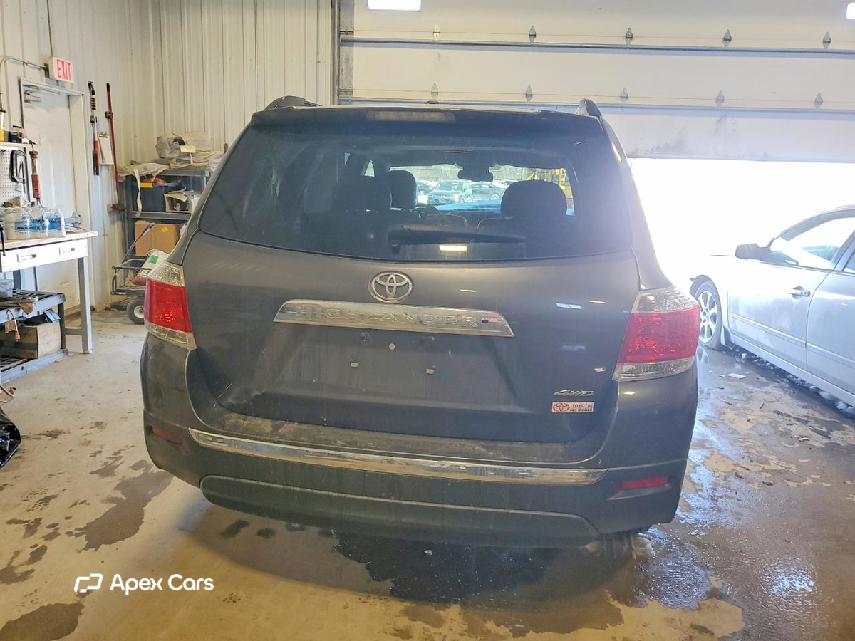 Toyota Highlander 2011