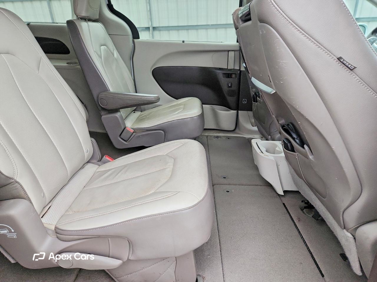 Chrysler Pacifica 2017