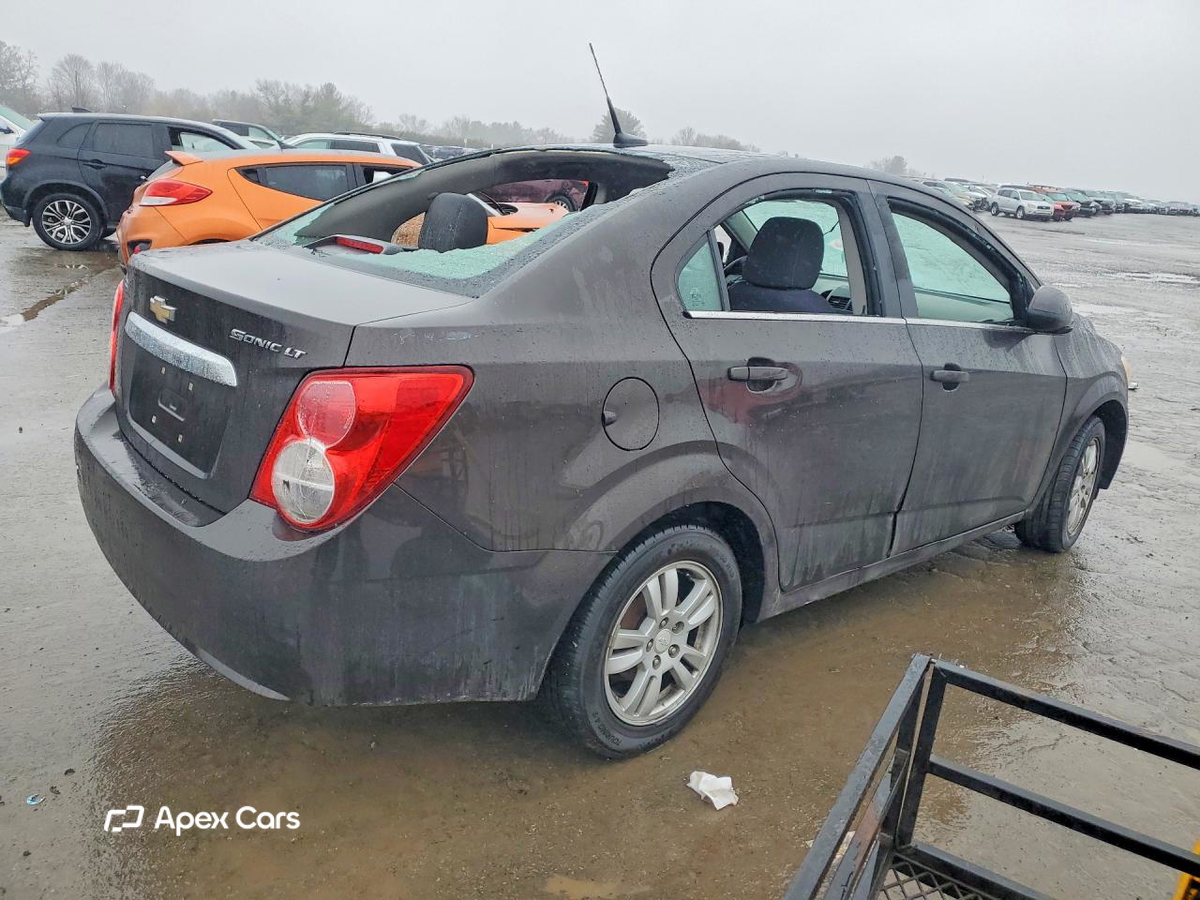 Chevrolet Sonic 2014