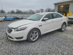 Ford Taurus 2016