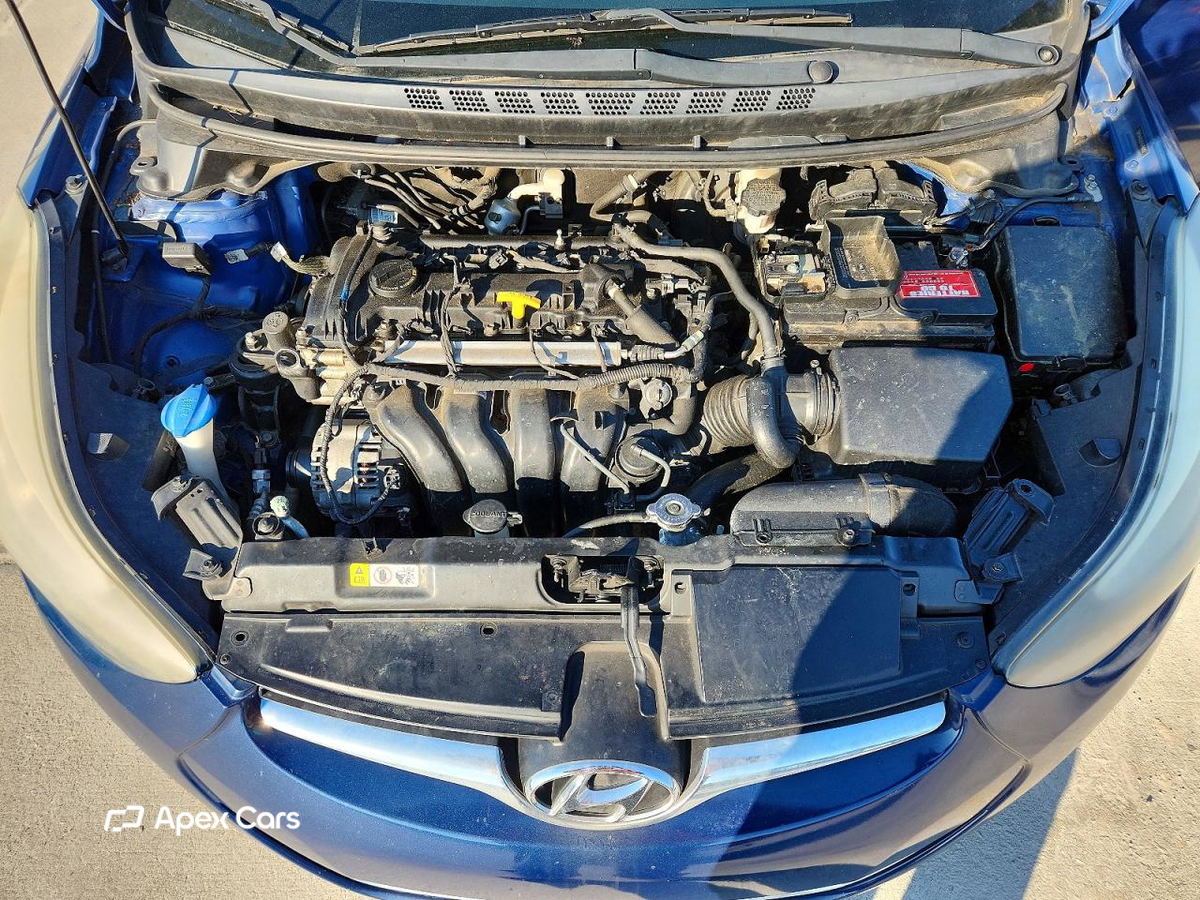 Hyundai Elantra 2015