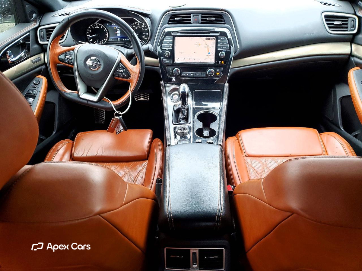 Nissan Maxima 2019