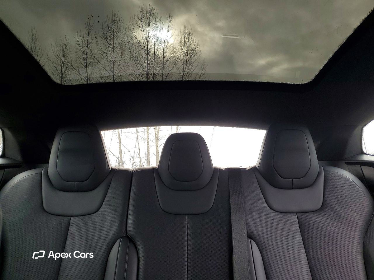 Tesla Model S 2016