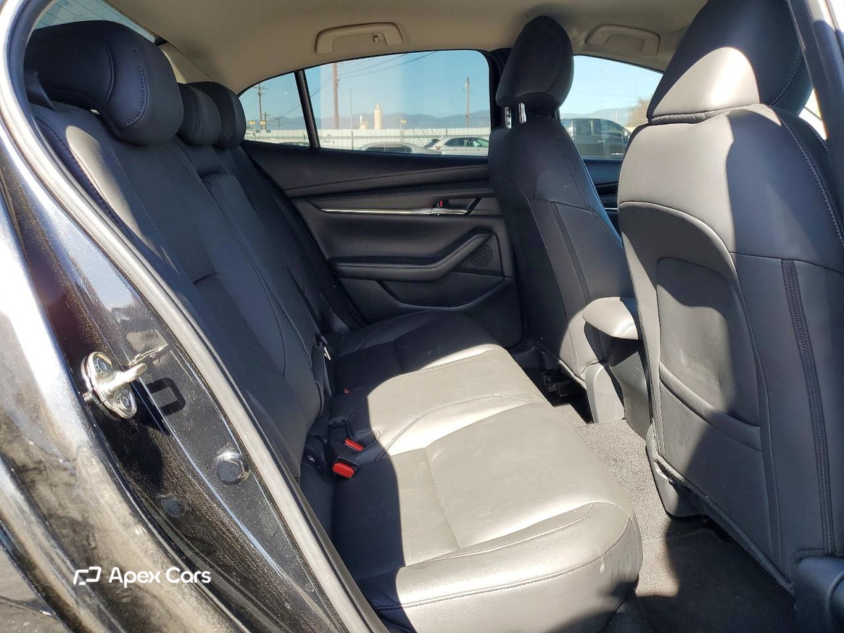 Mazda 3 2019