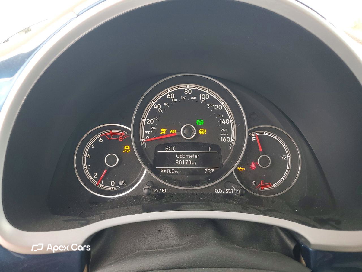 Volkswagen Beetle 2018