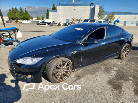Tesla Model S 2016 - Zdjęcie 1 z 13