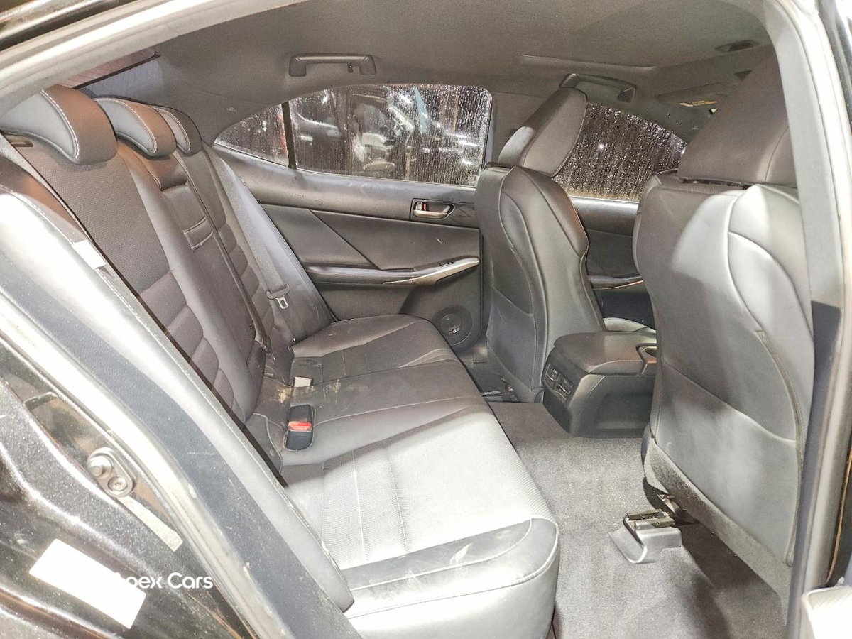 Lexus IS 2017