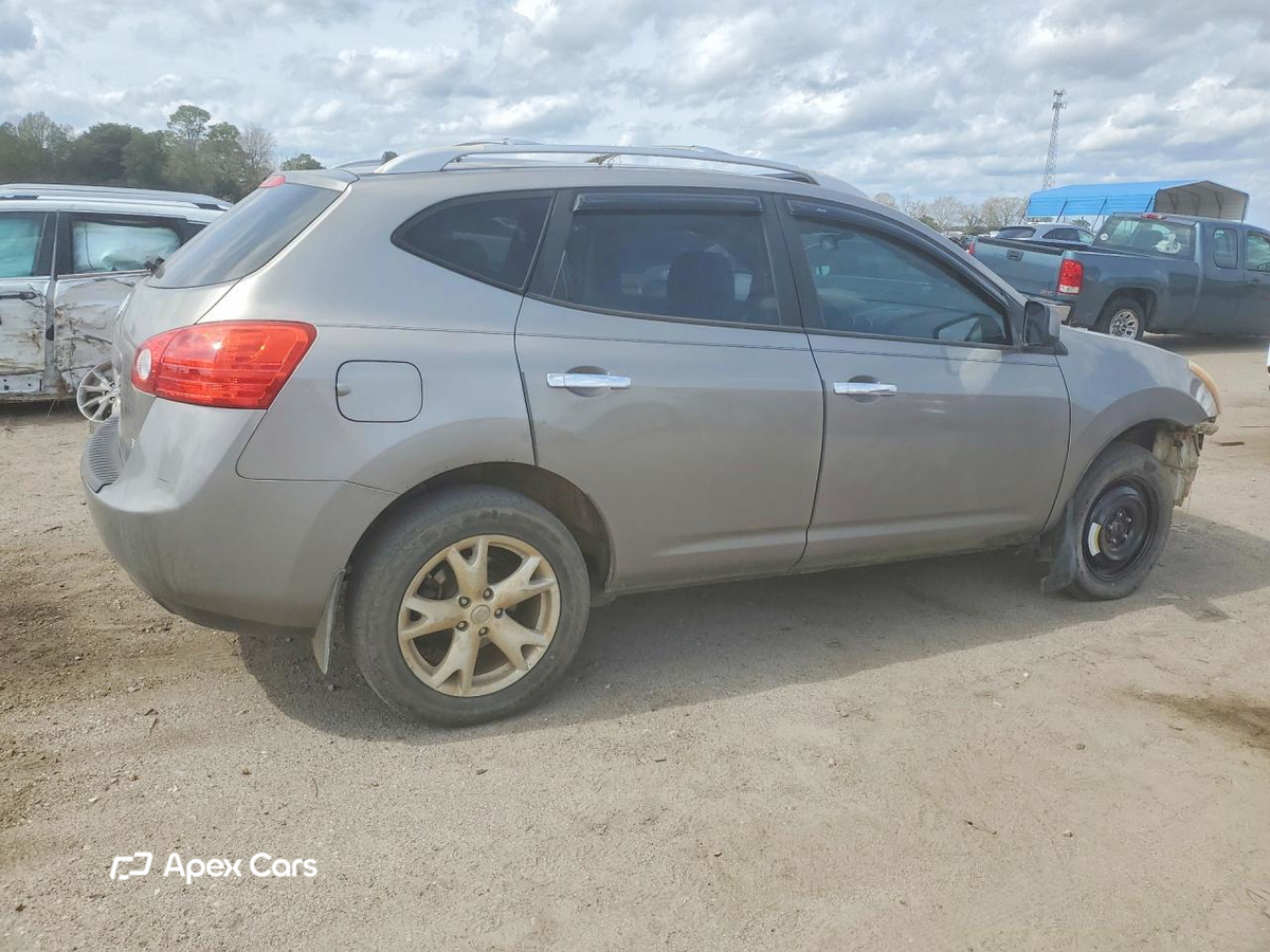 Nissan Rogue 2010