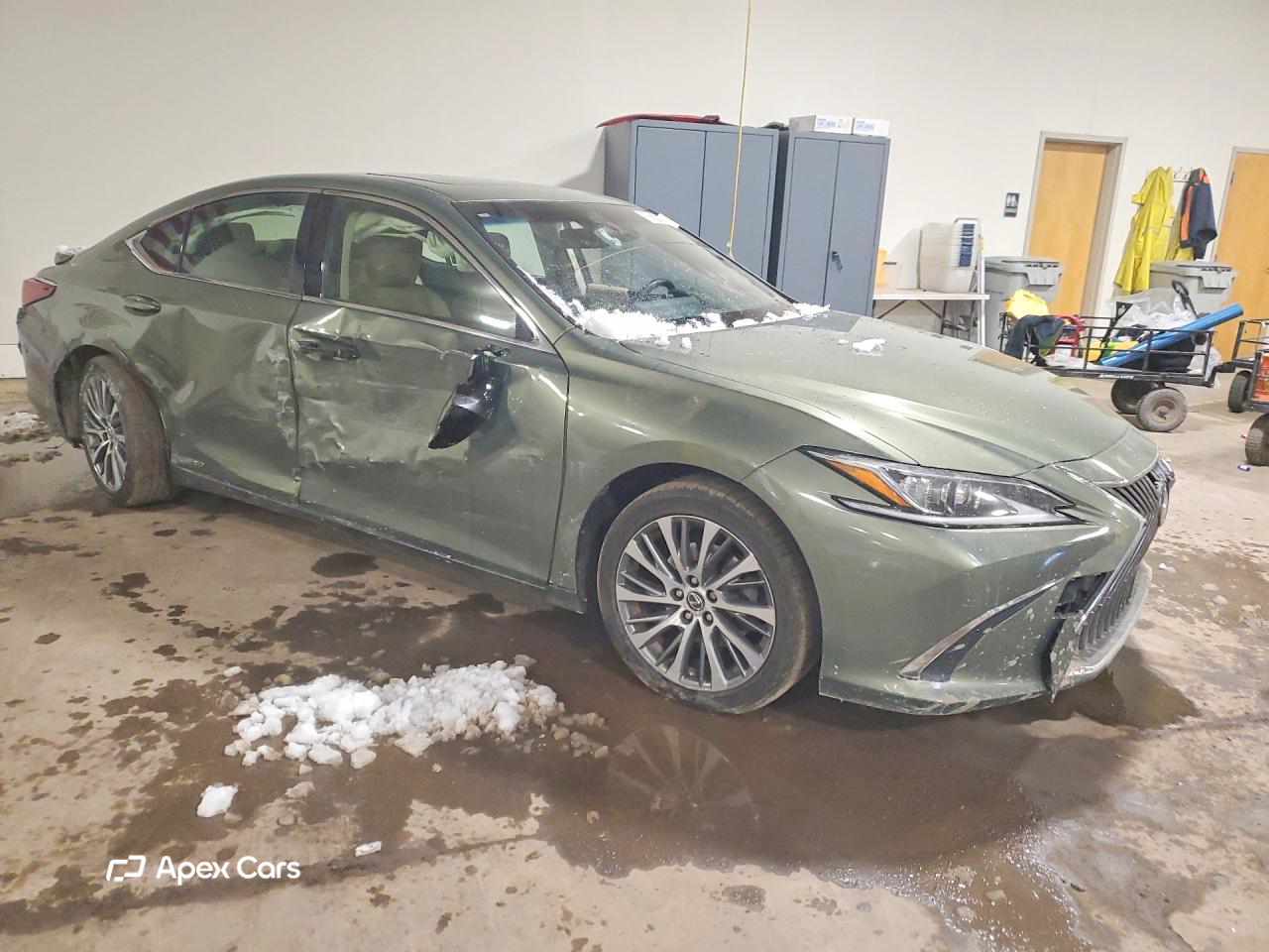 Lexus ES 2019