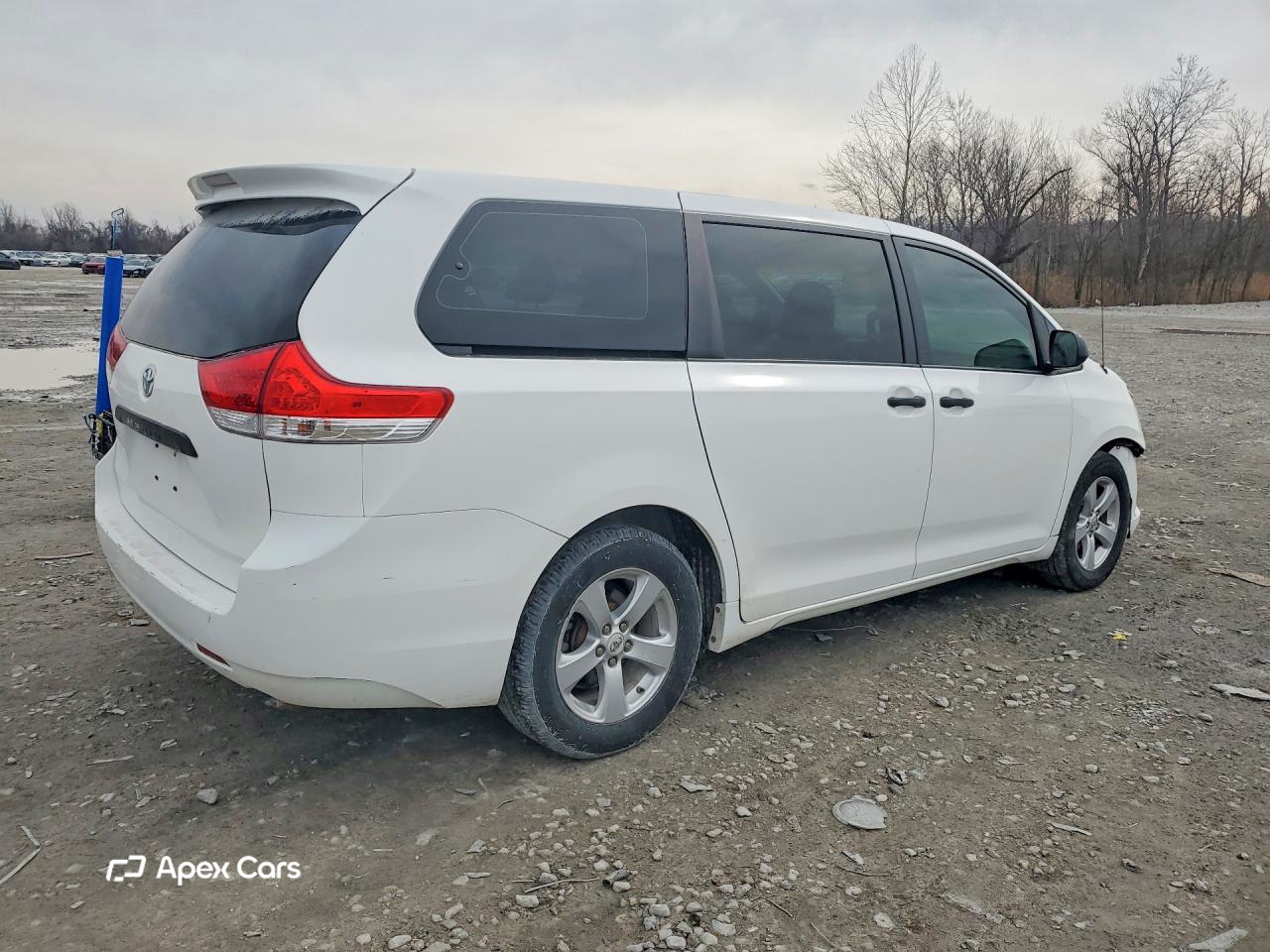 Toyota Sienna 2011