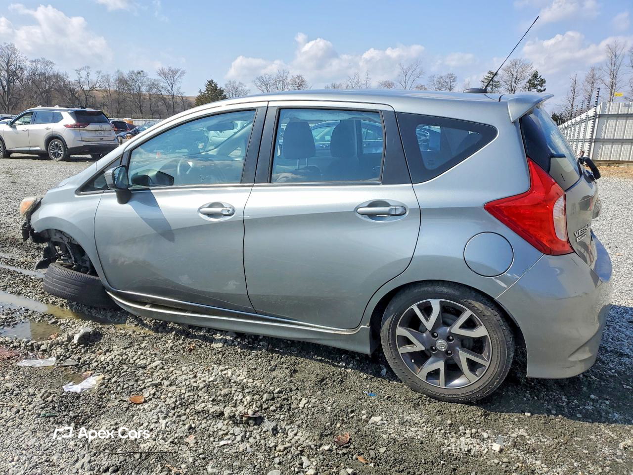 Nissan Versa 2015