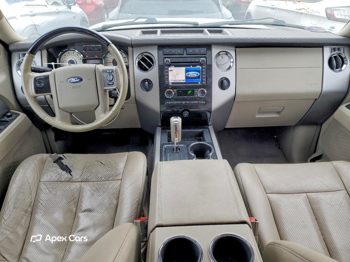 Ford Expedition 2011