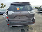 Toyota Sienna 2017