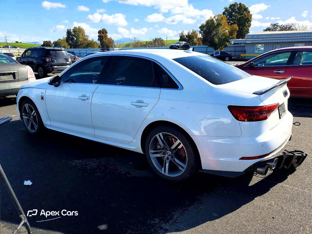 Audi A4 2017