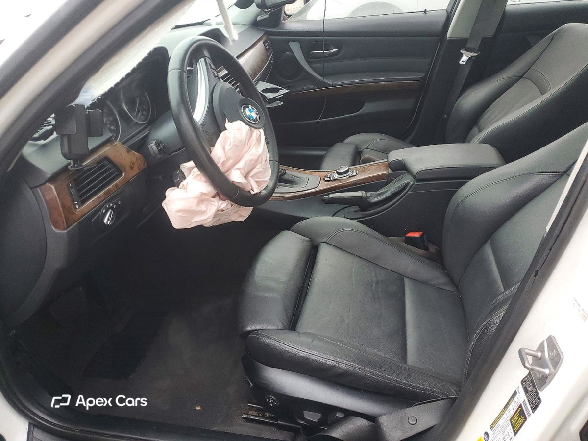 BMW Series 3 2011