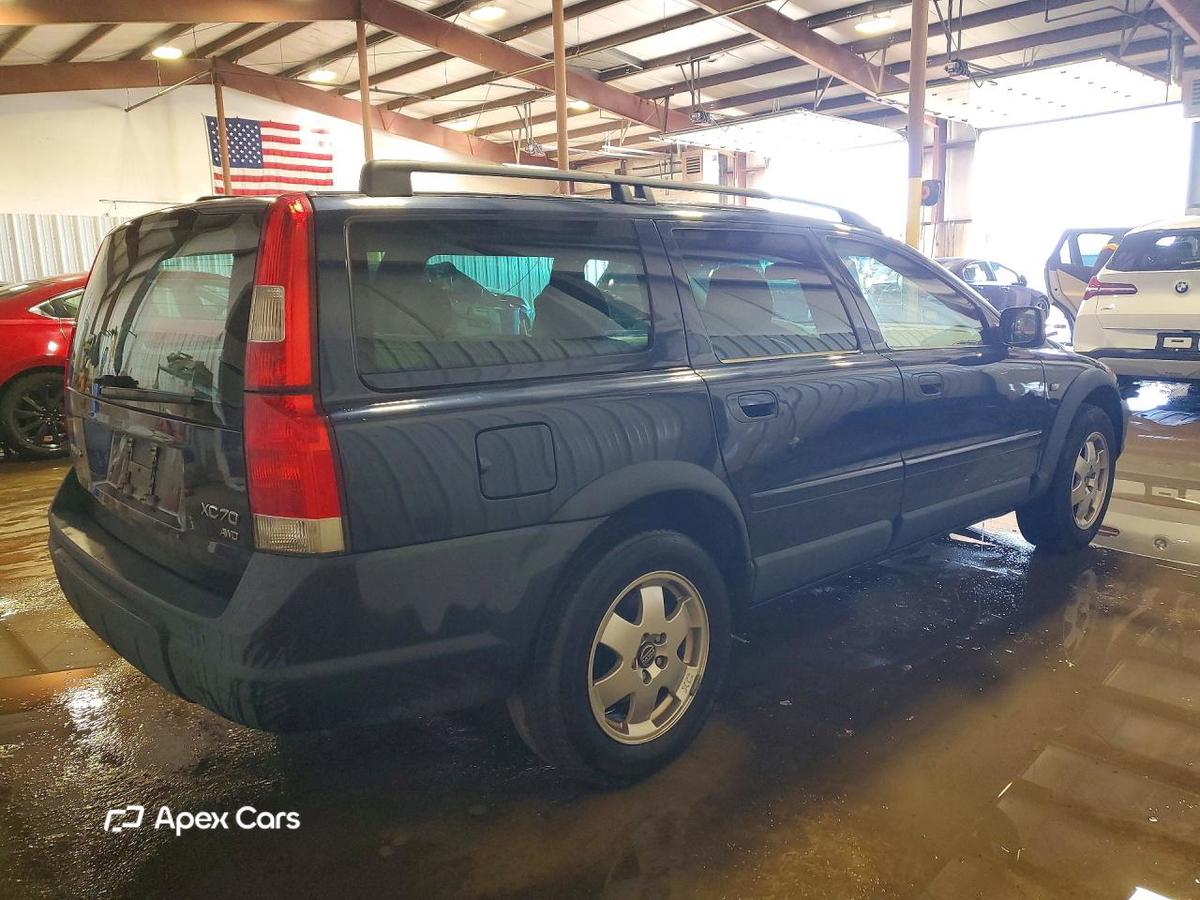 Volvo XC70 2003