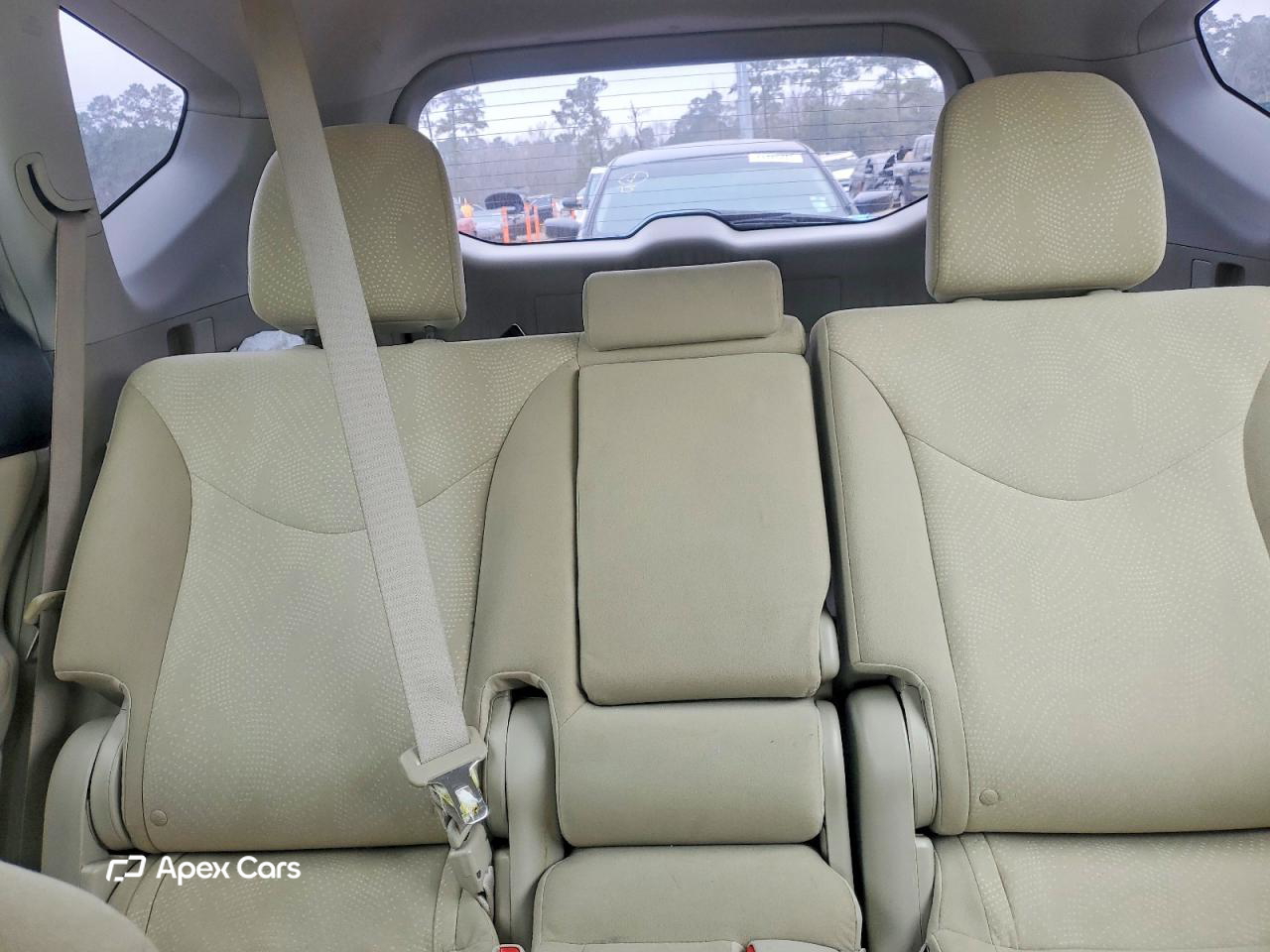 Toyota Prius 2012