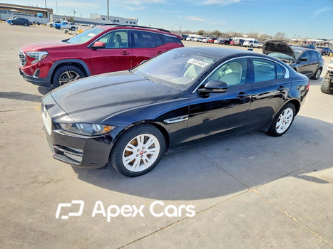 Jaguar XE 2018 - Zdjęcie 1 z 12