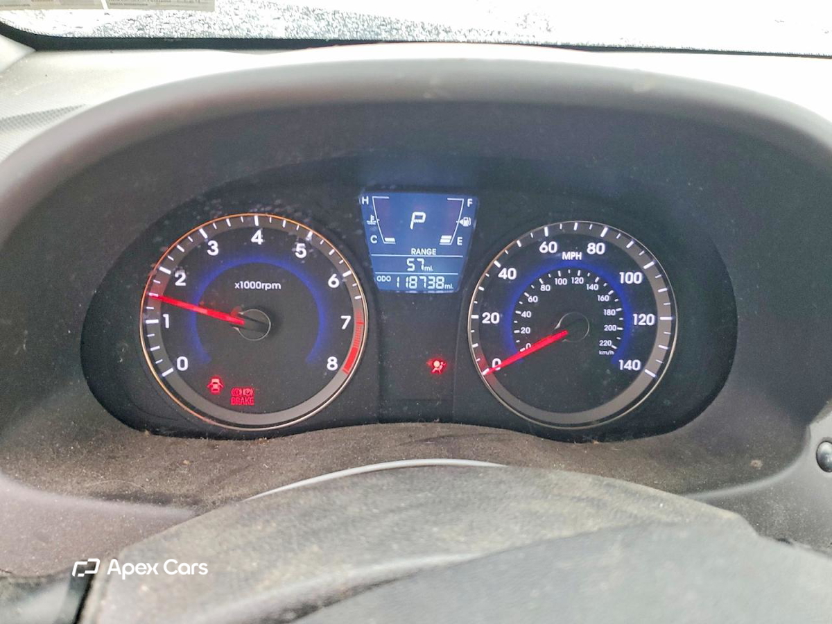 Hyundai Accent 2013