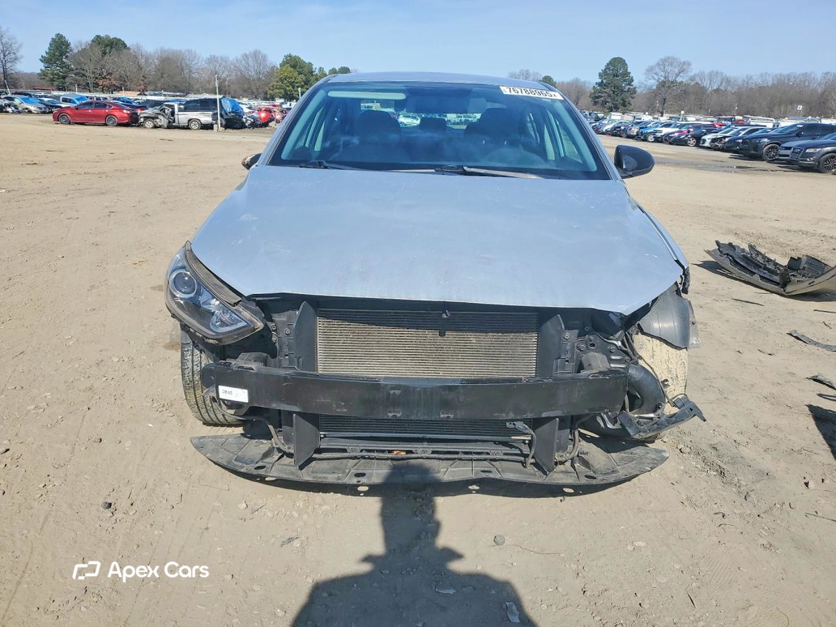 Hyundai Elantra 2018