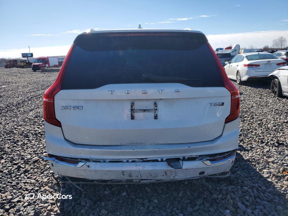 Volvo XC90 2016