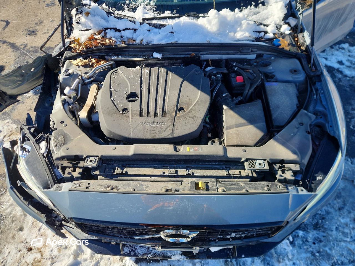 Volvo S60 2022