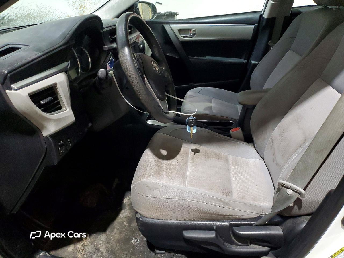 Toyota Corolla 2015