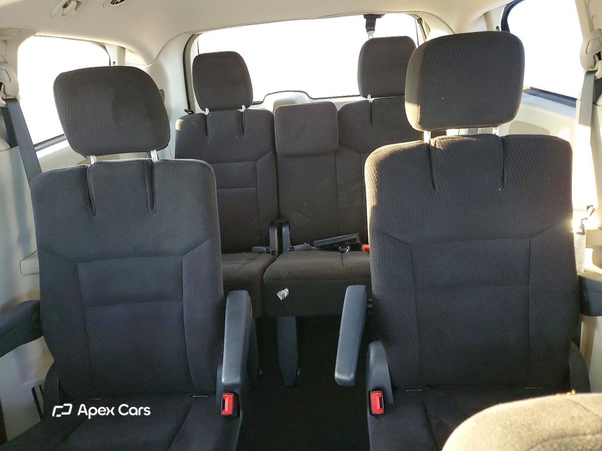 Dodge Caravan 2015
