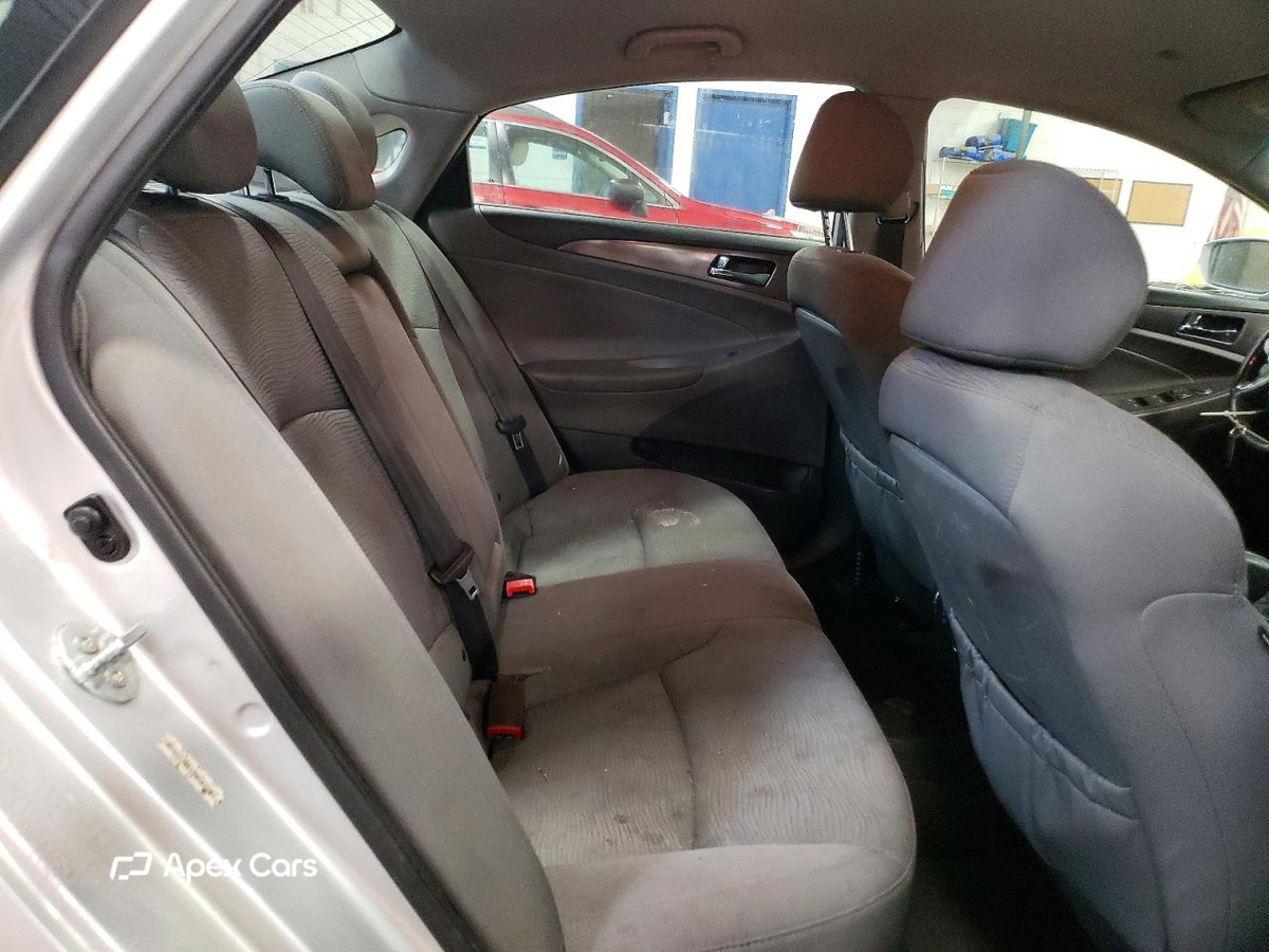 Hyundai Sonata 2013